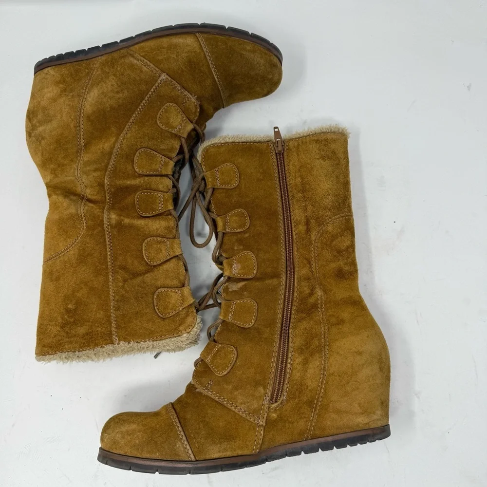 Vtg Baretraps Y2K Tan Genuine Suede Faux Fur Lining Wedge Boots Women’s US 8.5 M - Picture 7 of 15
